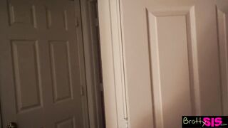 Быстрый секс брата и сестры после школы